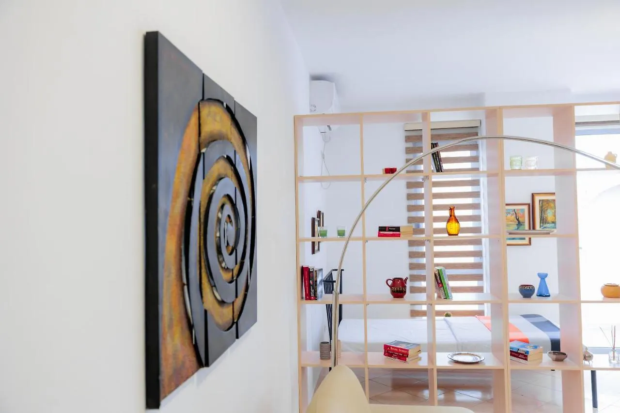 Tirana Center Apartment 12