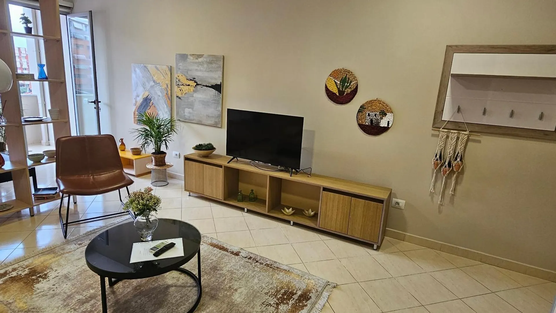 Tirana Center Apartment 12